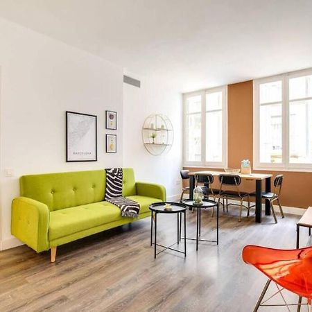 Apartamento Colorful With Cozy Terrace In Gracia Barcelona Exterior foto